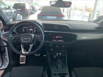 Audi Q3 1.5   S line 35 TFSI