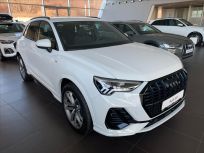 Audi Q3 1.5   S line 35 TFSI