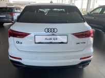 Audi Q3 1.5   S line 35 TFSI