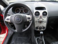 Opel Corsa 1.2 16V Essentia Hatchback