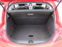 Opel Corsa 1.2 16V Essentia Hatchback