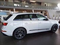 Audi Q7 3.0   S line 50 TDI quattro