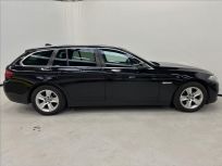 BMW Řada 5 2.0 520d  Touring