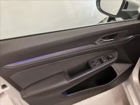 Volkswagen Golf 1.5 eTSI  mHEV DSG Style Variant