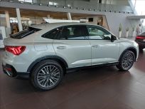 Audi Q3 2.0   SB S line 40 TDI q