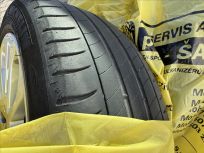 Volvo V50 2.4 i Summum Automat