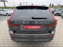 Volvo XC60 2.0 B4 MomentumPro AWD 8Aut