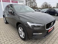 Volvo XC60 2.0 B4 MomentumPro AWD 8Aut