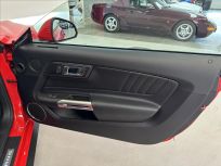 Ford Mustang 5.0 Ti-VCT  5.0 V8 GT 8AT
