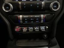 Ford Mustang 5.0 Ti-VCT  5.0 V8 GT 8AT
