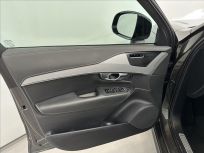 Volvo XC90 2.0 B5  R-Design AWD 8AT