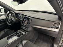 Volvo XC90 2.0 B5  R-Design AWD 8AT