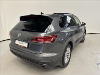 Volkswagen Touareg 3.0 TDI  8TT