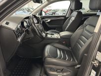 Volkswagen Touareg 3.0 TDI  8TT