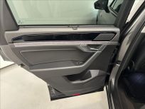 Volkswagen Touareg 3.0 TDI  8TT