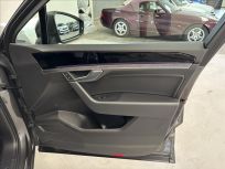 Volkswagen Touareg 3.0 TDI  8TT
