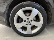 Škoda Octavia 2.0 2.0TDI  DSG Elegance Edition Combi