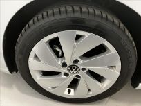 Volkswagen Golf 1.5 eTSI  mHEV DSG Style Variant