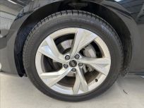 Audi A4 Avant 2.0 TDI  40 quattro S tronic S line