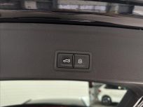Audi A4 Avant 2.0 TDI  40 quattro S tronic S line