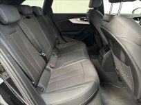 Audi A4 Avant 2.0 TDI  40 quattro S tronic S line