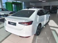 Škoda Superb 1.5 TSI Selection DSG