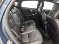 Volvo V40 2.0 T3  Cross Country
