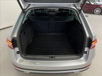 Škoda Superb 2.0 TDI  Scout 7DSG 4x4