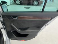 Škoda Superb 2.0 TDI  Scout 7DSG 4x4