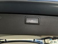 Volkswagen Caravelle 2.0 TDI  Long 9 míst