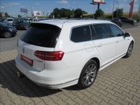 Volkswagen Passat 2.0 TDi R-line 6DSG 4motion