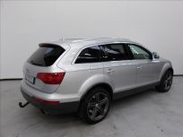 Audi Q7 4.2 4.2 TDI V8  7míst