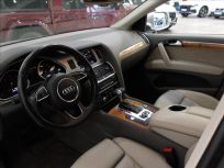 Audi Q7 4.2 4.2 TDI V8  7míst