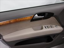 Audi Q7 4.2 4.2 TDI V8  7míst