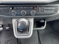 Volkswagen Transporter 2.0 TDI  Long 9míst