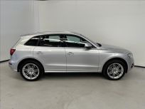 Audi Q5 3.0 TDI  Quattro S-line .7Stronic