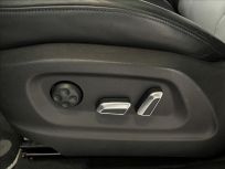 Audi Q5 3.0 TDI  Quattro S-line .7Stronic