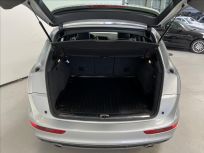 Audi Q5 3.0 TDI  Quattro S-line .7Stronic