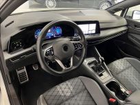 Volkswagen Golf 1.5 TSI  R-line