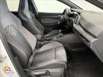 Volkswagen Golf 1.5 TSI  R-line