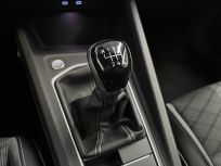 Volkswagen Golf 1.5 TSI  R-line