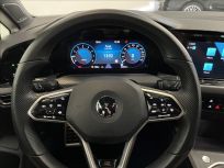 Volkswagen Golf 1.5 TSI  R-line