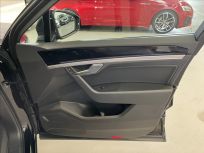 Volkswagen Touareg 3.0 TDI  R-line 8TT 4motion