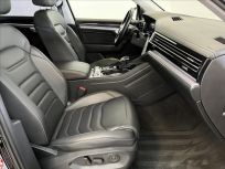 Volkswagen Touareg 3.0 TDI  R-line 8TT 4motion