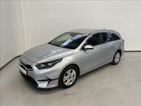 Kia Ceed 1.5 T-GDI  Top SW 7DCT