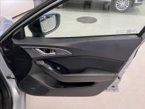 Mazda 3 2.0 SkyActiv  G Revolution
