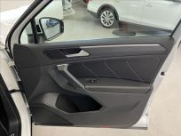 Volkswagen Tiguan 2.0 TDI  R-line 4Mot DSG