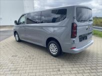 Volkswagen Transporter 2.0 TDI DR Kombi