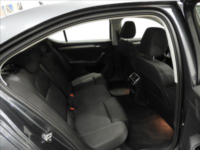 Škoda Superb 2.0 TDI Style DSG