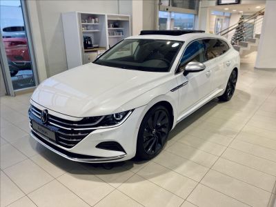 Volkswagen Arteon 2.0 TSI Elegance Shooting Brake